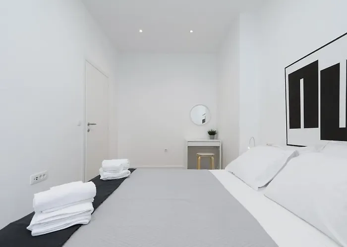 Idassa Bridge Apartments